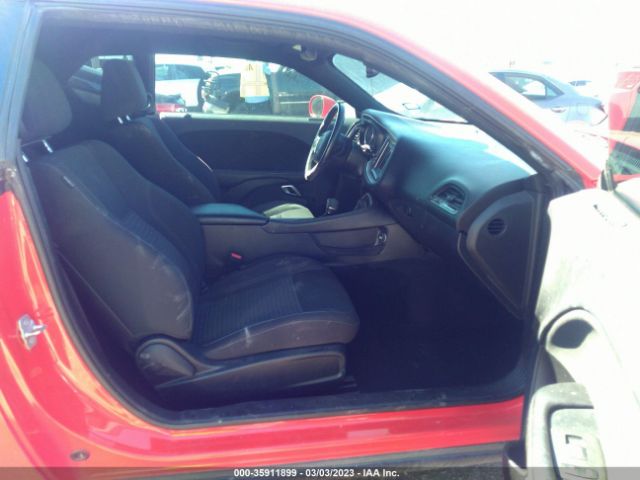 2C3CDZAG0KH642058 Dodge Challenger Sxt