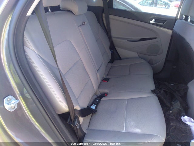 2020 HYUNDAI TUCSON SE VIN: KM8J23A43LU128260