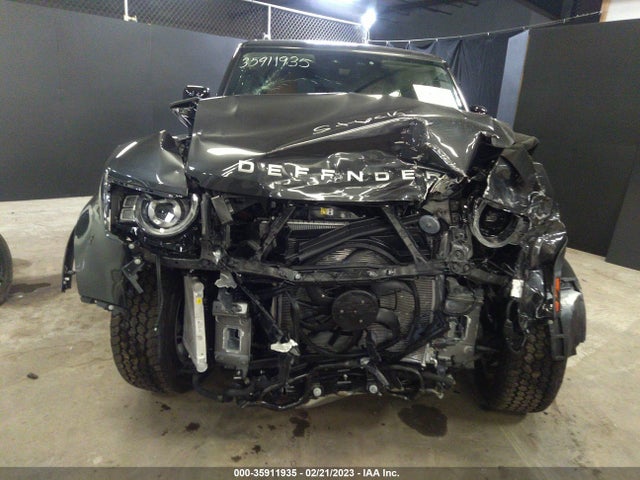 2023 Land Rover Defender, VIN: SALEVFEU3P2143862
