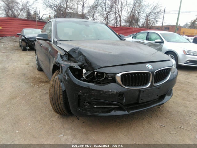 2018 BMW 3 Series, VIN: WBA8Z9C52JB220604