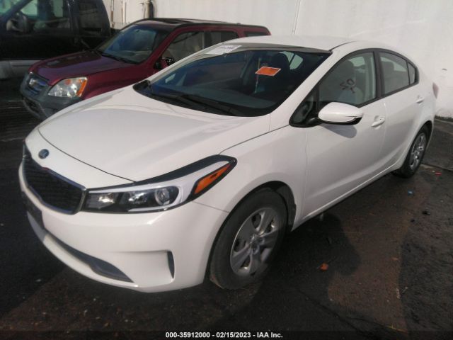 3KPFK4A7XHE049880 KIA FORTE LX