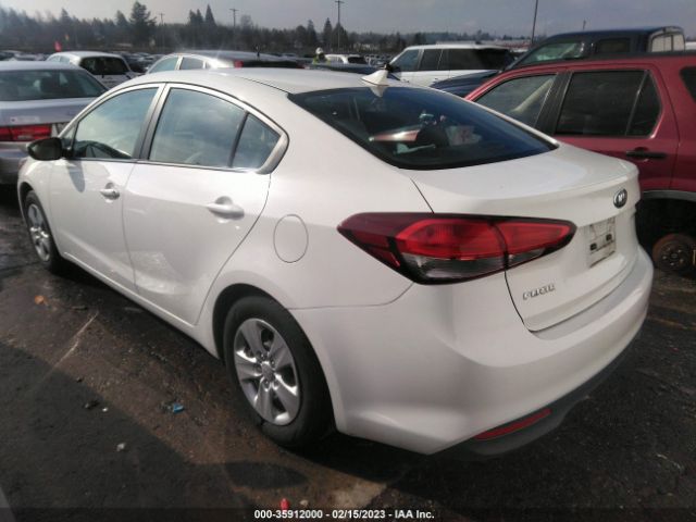 3KPFK4A7XHE049880 KIA FORTE LX