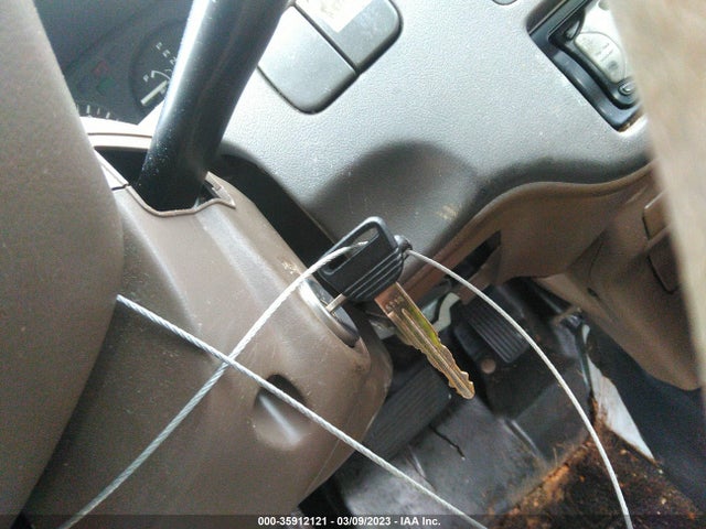 1995 HONDA CIVIC LX VIN: JHMEG8659SS026363