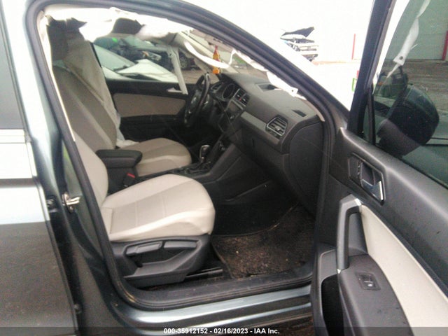 3VV2B7AX1JM206077 Volkswagen Tiguan Sel/se