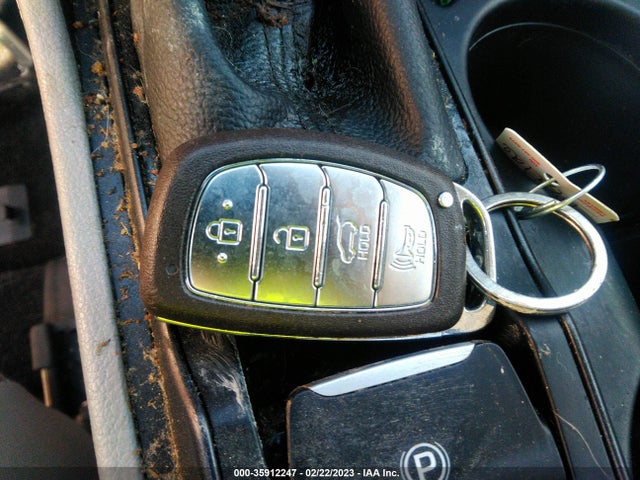 2020 HYUNDAI TUCSON VALUE VIN: KM8J33A40LU111459