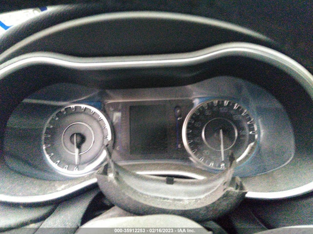 1C3CCCFB5GN196520 Chrysler 200 Touring