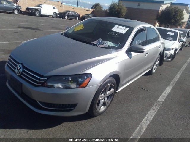 1VWBP7A35DC025810 Volkswagen Passat Se W/sunroof