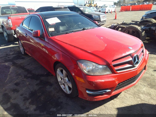 35912297 :رقم المزاد ، WDDGJ4HB9DF977803 vin ، 2013 Mercedes-benz C-class C 250 مزاد بيع