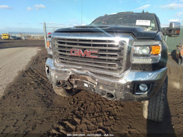 1GT22TEY9JZ157946 GMC Sierra 2500hd Slt