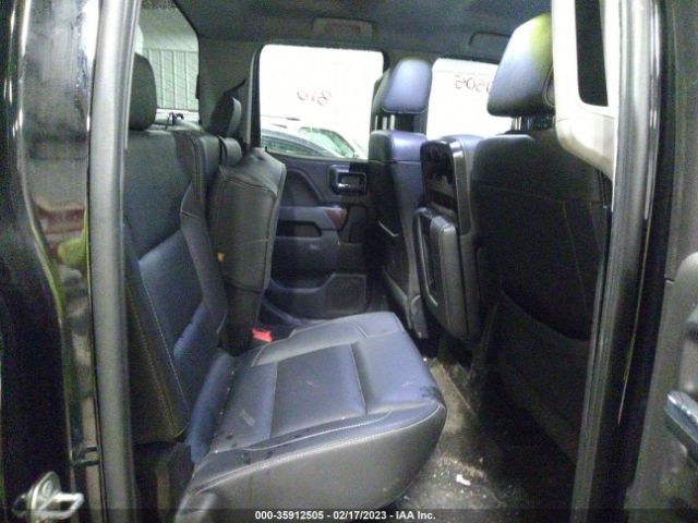 1GT22TEY9JZ157946 GMC Sierra 2500hd Slt