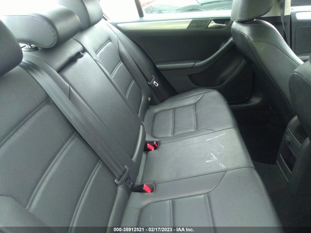 2017 Volkswagen Jetta, VIN: 3VWDB7AJ6HM247458