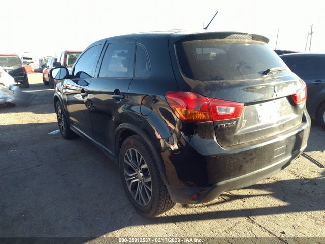 JA4AP3AUXGZ053047 Mitsubishi Outlander Sport 2.0 Es