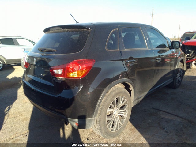 JA4AP3AUXGZ053047 Mitsubishi Outlander Sport 2.0 Es