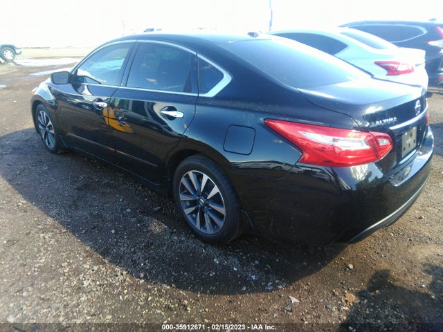 2017 NISSAN ALTIMA 2.5 SV VIN: 1N4AL3APXHC132076