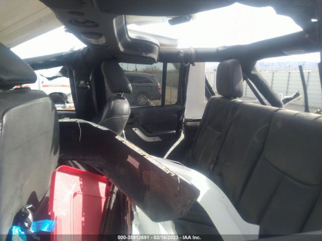 1C4BJWEG2FL507195 Jeep Wrangler Unlimited Sahara