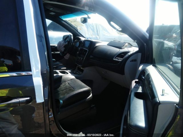 2C4RDGCG8HR758540 Dodge Grand Caravan Sxt