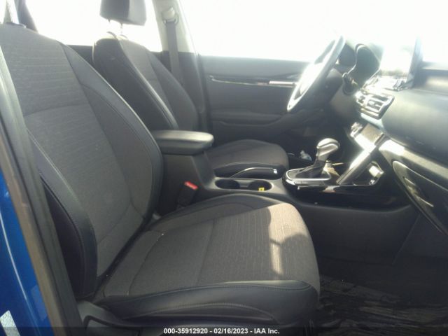 KNDEU2AA1N7299378 KIA SELTOS S