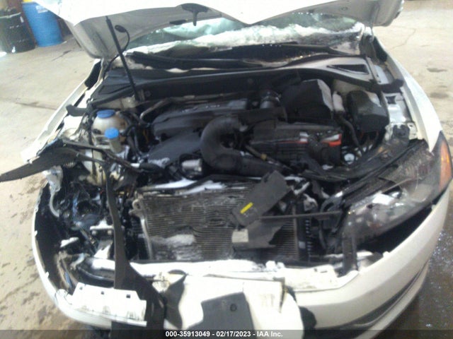 1VWBT7A37FC087143 Volkswagen Passat 1.8t Se W/sunroof & Nav