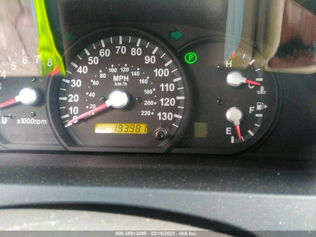 2005 KIA SORENTO LX/EX VIN: KNDJC733955367824