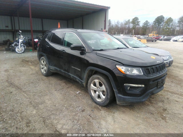 2019 Jeep Compass, VIN: 3C4NJCBB3KT652071