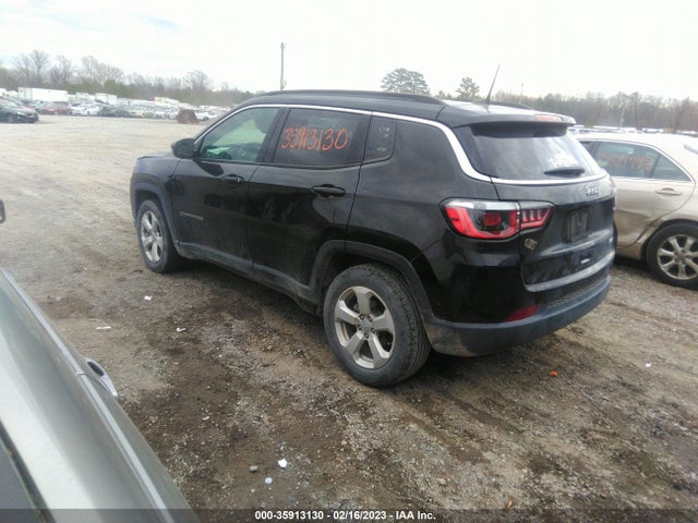 2019 Jeep Compass, VIN: 3C4NJCBB3KT652071