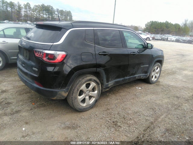 2019 Jeep Compass, VIN: 3C4NJCBB3KT652071