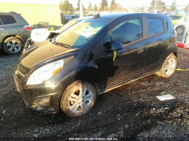 Chevrolet Spark Lt 2015 KL8CD6S93FC711403 Image 2
