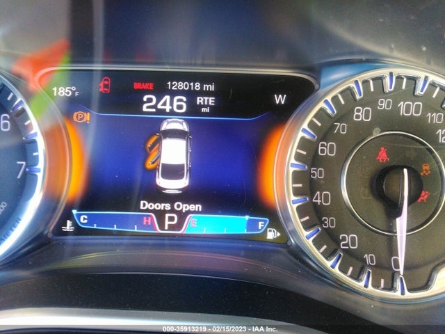 Chrysler 200 C 2015 1C3CCCCG8FN507534 Image 7
