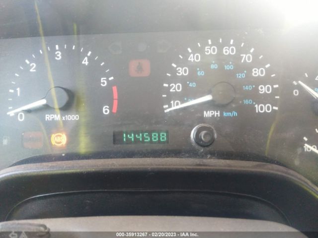 1J4FY49S2WP707318 Jeep Wrangler Sahara
