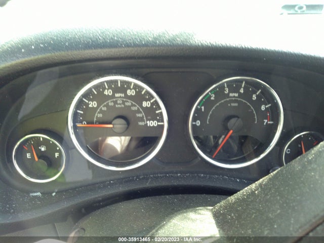 1C4HJWEGXJL843065 Jeep Wrangler Jk Unlimited Sahara