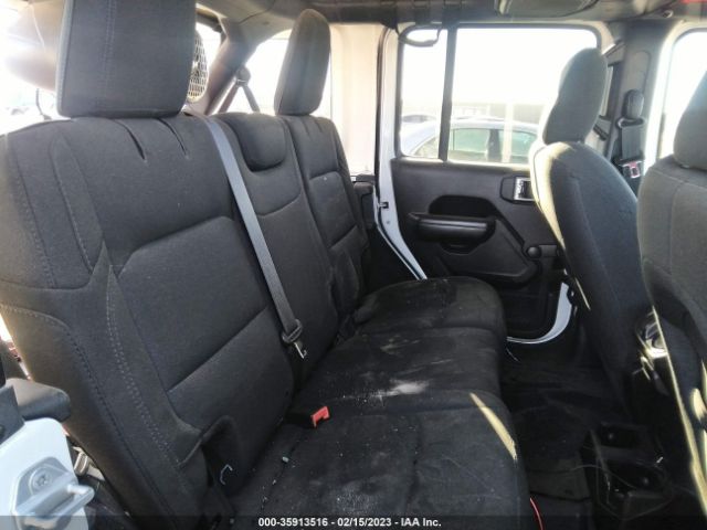 1C4HJXDN1JW265880 Jeep Wrangler Unlimited Sport