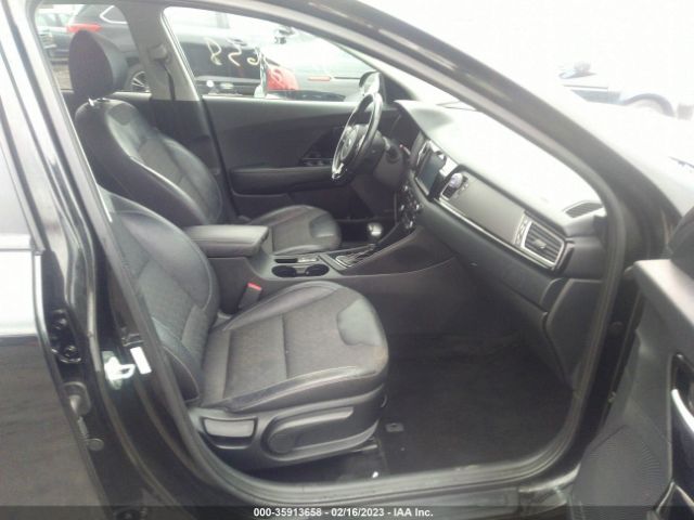 KNDCC3LC6H5079782 KIA Niro Touring Launch Edition