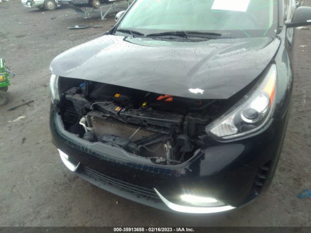KNDCC3LC6H5079782 KIA Niro Touring Launch Edition