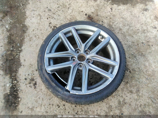 JTHBA1D2XG5009212 Lexus IS 200T