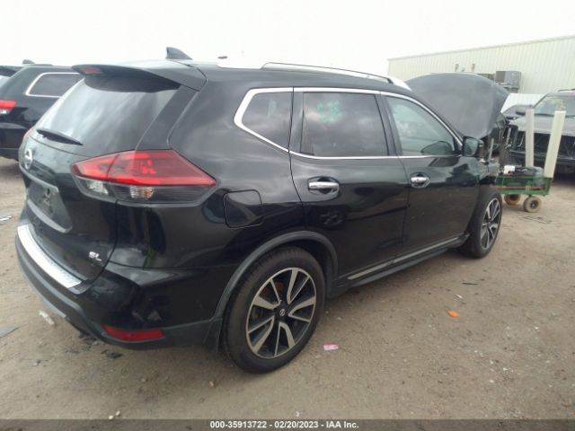 JN8AT2MT9JW470087 Nissan Rogue Sl