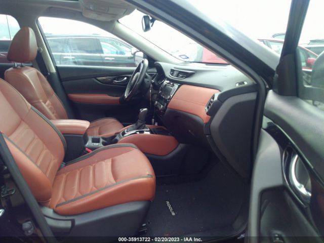 JN8AT2MT9JW470087 Nissan Rogue Sl