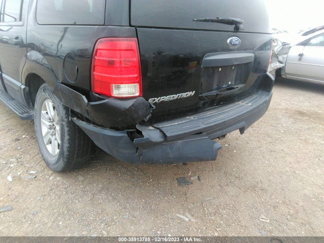 2005 FORD EXPEDITION XLS VIN: 1FMPU13505LA15275