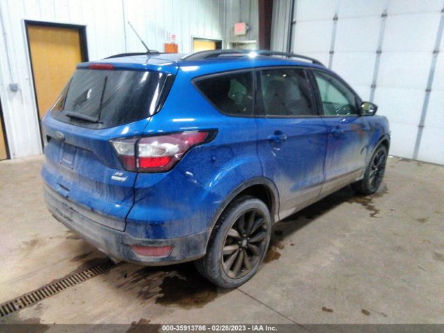 1FMCU9GD7JUB61028 Ford ESCAPE SE