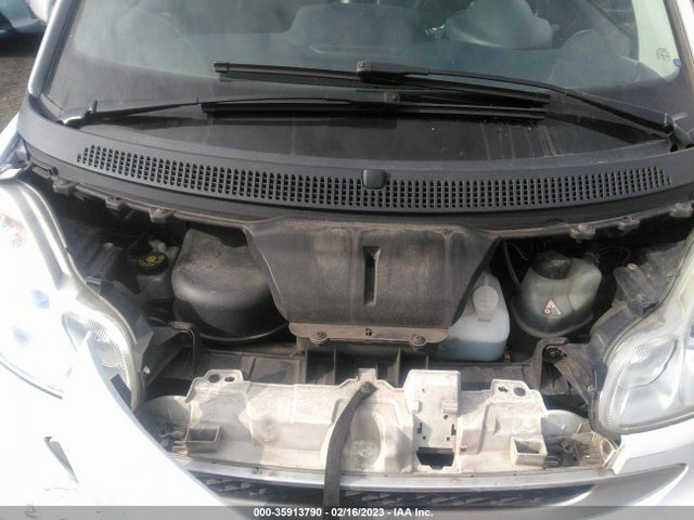 2012 SMART FORTWO PURE/PASSION VIN: WMEEJ3BA1CK561246