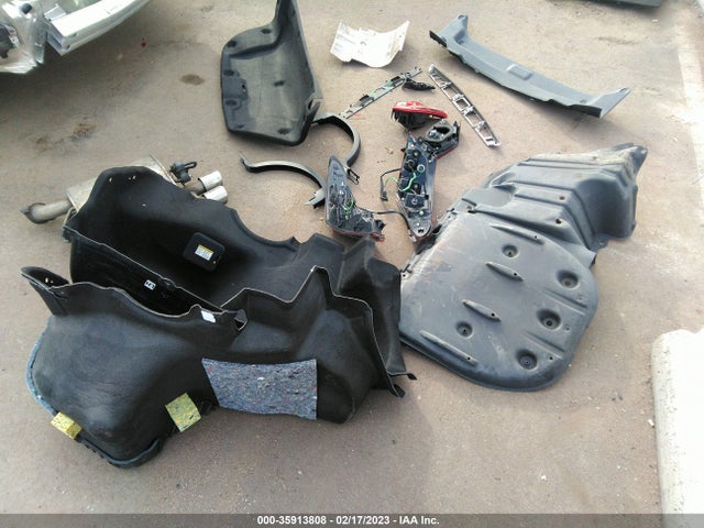 Toyota CAMRY HYBRID 2022 4T1G31AK0NU583404 Image 12