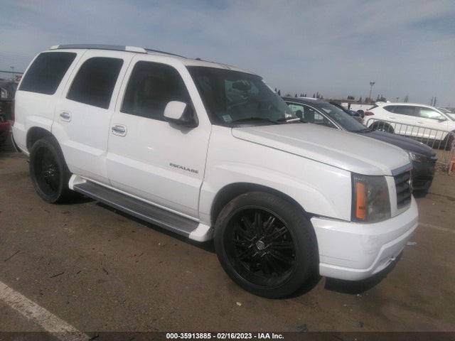 2002 1GYEK63N22R108686 main image
