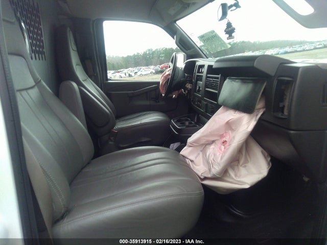 2020 Chevrolet Express, VIN: 1GCWGAFP4L1238674