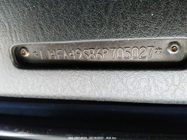 1J4FA49S86P705027 Jeep Wrangler Sport