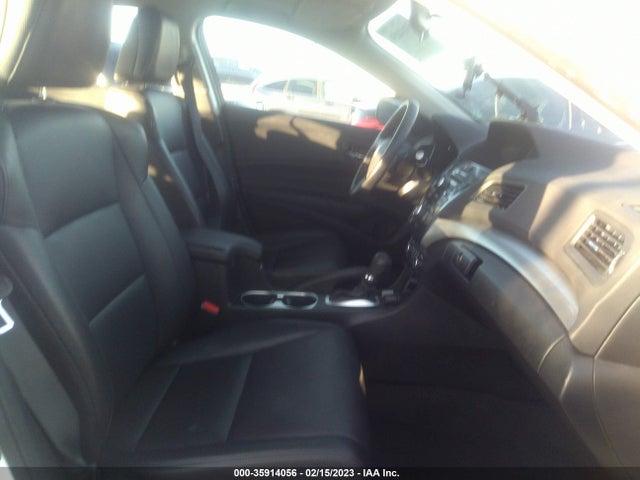 Acura ILX 2017 19UDE2F3XHA011546 Image 6