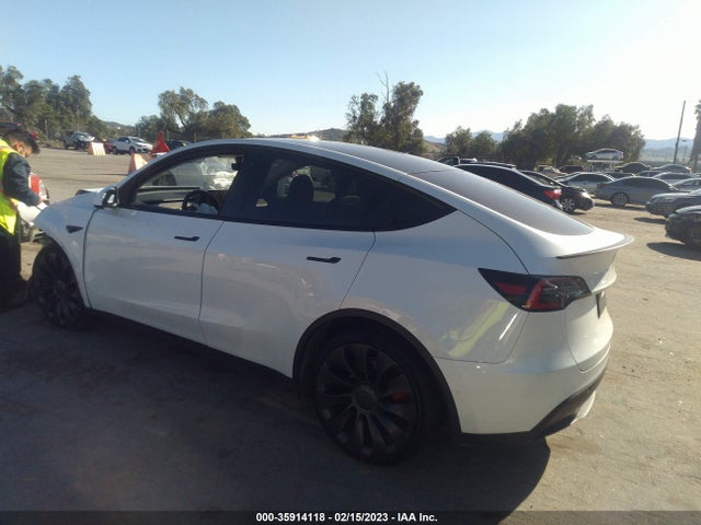 5YJYGDEF7LF053769 Tesla Model Y Long Range/performance