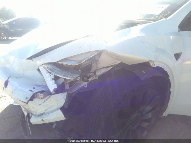 5YJYGDEF7LF053769 Tesla Model Y Long Range/performance
