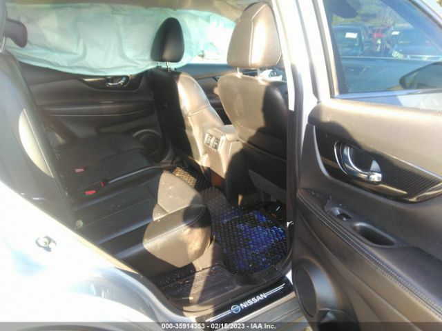 JN8AT2MV8JW321719 Nissan Rogue Sl