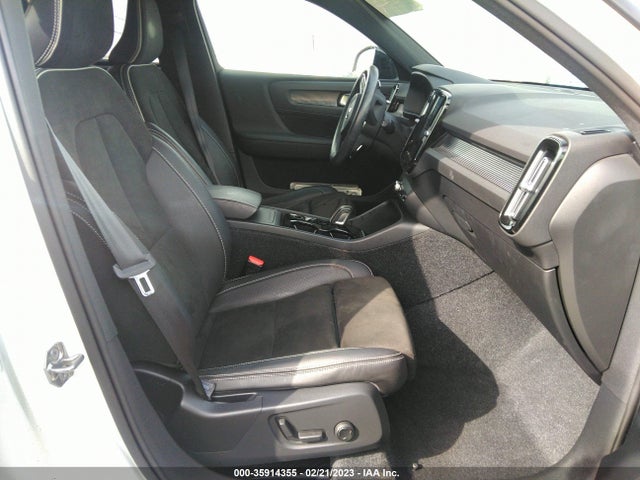 2019 Volvo XC40, VIN: YV4162UM3K2075131