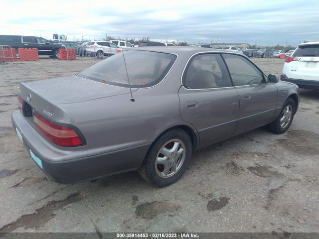 JT8GK13T4S0107753 Lexus ES 300