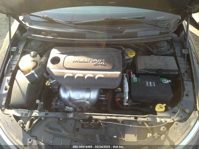 1C3CCCAB6FN652353 Chrysler 200 Limited